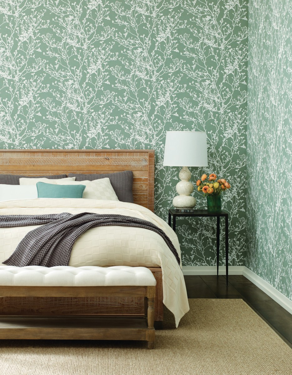 Обои Ronald Redding Handcrafted Naturals Budding Branch Silhouette HC7519 фото в интерьере Обои Ronald Redding Handcrafted Naturals Budding Branch Silhouette HC7519 фото в интерьере